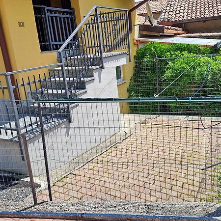Апартаменти Mansardhouse Zona Bellagio Magreglio Екстер'єр фото